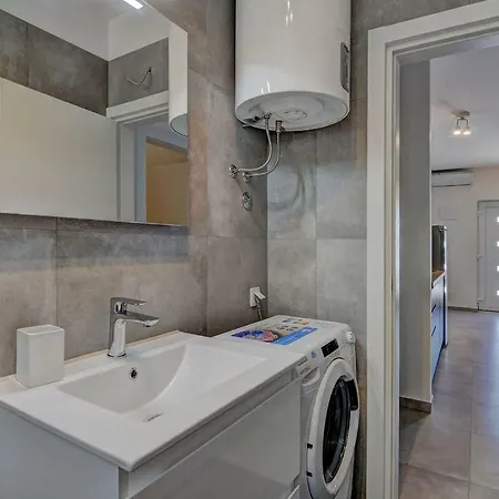 Apartment D *