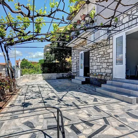 D Apartment Pula